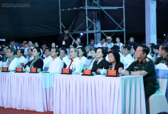 Xúc động “Khúc tri ân” ở Công viên Lê Thị Riêng trước giờ an táng 731 hài cốt liệt sĩ
