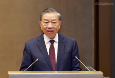 Thành quả tăng trưởng phải tạo điều kiện để mỗi người dân phát triển bản thân và đóng góp cho đất nước