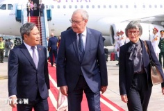 Tổng thống Liên bang Thụy Sĩ Guy Parmelin và Phu nhân bắt đầu thăm chính thức Việt Nam