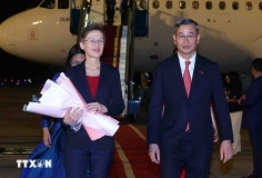 Thủ tướng Công quốc Liechtenstein Brigitte Haas đến Hà Nội, bắt đầu thăm chính thức Việt Nam