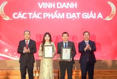 Đảng ủy MTTQ trao giải cuộc thi chính luận bảo vệ nền tảng tư tưởng của Đảng