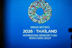 Rủi ro kinh tế toàn cầu 2026 từ AI và nợ công