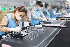 Tập trung tháo gỡ khó khăn, thúc đẩy công nghiệp chế biến, chế tạo tăng tốc