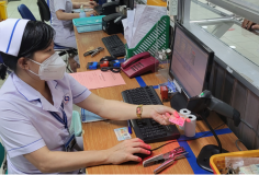 Từ năm 2027, người dân đi khám bệnh chỉ cần mang căn cước