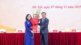 Bà Bùi Thị Minh Hoài giữ chức Chủ tịch Ủy ban Trung ương MTTQ Việt Nam khóa X