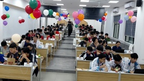 HCMUS tạm dẫn đầu sau 4 tiếng, cục diện Top đầu vẫn khó lường