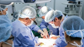 Bóc thành công khối u quái gần 2kg chèn ép vùng cổ cụ bà 81 tuổi