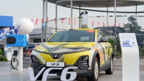 VinFast VF 6: “Ngôi sao” phân khúc SUV cỡ B chinh phục gia đình trẻ