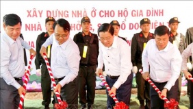 Trưởng Ban Nội chính Trung ương dự lễ khởi công 'Chiến dịch Quang Trung' tại Lâm Đồng