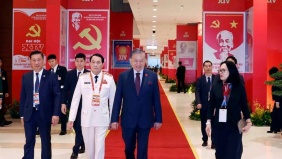 Ngày làm việc đầu tiên Đại hội đại biểu toàn quốc lần thứ XIV của Đảng