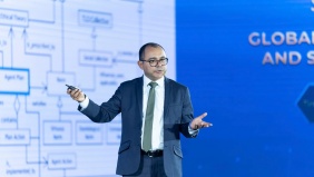 Nhà khoa học quốc tế tiết lộ “hậu trường” đề cử cho giải thưởng triệu đô của tỷ phú Phạm Nhật Vượng