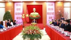 Kiều bào chung tay xây dựng đất nước ngày càng phát triển phồn vinh, hạnh phúc