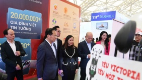 Phó Thủ tướng Bùi Thanh Sơn trải nghiệm Hội chợ Mùa Xuân 2026