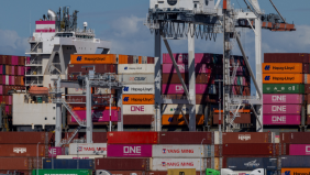 Thuế quan đối ứng bị Tòa án Tối cao Mỹ bác bỏ: Phản ứng của các nước và doanh nghiệp