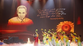 Chương trình nghệ thuật chính luận 