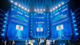 Startup từ phòng lab VinUni phát triển “bộ não” điều phối mạng lưới sạc xe điện