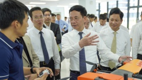 Bộ trưởng Nguyễn Mạnh Hùng: Việt Nam có đủ điều kiện trở thành cường quốc drone