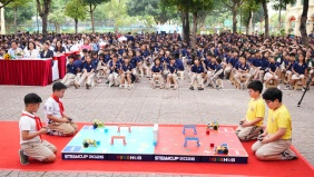 Học sinh Tiểu học Trung Yên hào hứng trải nghiệm AI, STEM và Robotics