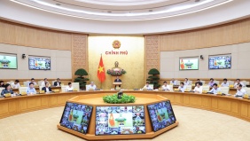 Thủ tướng chủ trì phiên họp thường kỳ và Hội nghị trực tuyến Chính phủ với địa phương