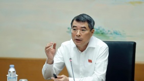 Thủ tướng Lê Minh Hưng đề nghị các đại biểu Quốc hội ủng hộ nâng ngưỡng chịu thuế với hộ kinh doanh