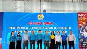 Thi đua lao động gắn với nâng cao năng lực số cho người lao động