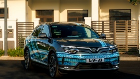 Chủ xe VinFast VF 8: Đi xa hàng nghìn km vẫn an tâm nhờ hệ sinh thái hậu mãi luôn sẵn sàng hỗ trợ
