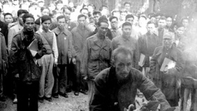 Chủ tịch Hồ Chí Minh với thương binh, liệt sĩ và người có công với cách mạng