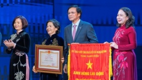 Từ 3 nhà máy bỏ hoang đến thương hiệu sữa tiềm năng nhất thế giới