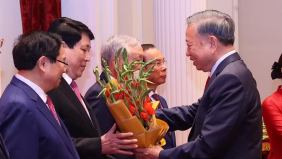 Tri ân các đồng chí Ủy viên Bộ Chính trị, Ủy viên Ban Bí thư các thời kỳ
