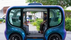 Hà Nội thử nghiệm robotaxi, robot giao hàng tại Hòa Lạc