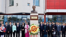 Chủ tịch Quốc hội Trần Thanh Mẫn thăm Trường mang tên Chủ tịch Hồ Chí Minh tại Mông Cổ