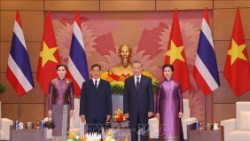 Thủ tướng: Tuyệt đối không để lợi ích cục bộ, lợi ích ngành, lợi ích nhóm chi phối chính sách