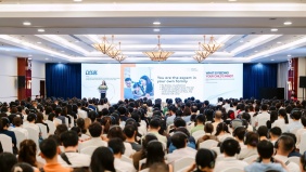 Từ quản lý màn hình đến dạy trẻ làm chủ công nghệ