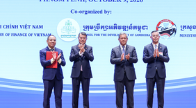 Hai Thủ tướng Việt Nam – Campuchia: Đưa hợp tác kinh tế lên tầm cao mới