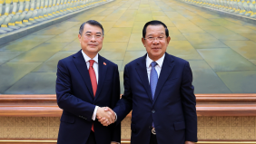 Thủ tướng Lê Minh Hưng hội kiến Chủ tịch Đảng Nhân dân, Chủ tịch Thượng viện Campuchia Hun Sen