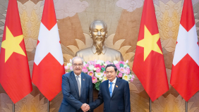 Chủ tịch Quốc hội Trần Thanh Mẫn hội kiến Tổng thống Liên bang Thụy Sĩ