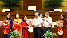 Thủ tướng Lê Minh Hưng, Chủ tịch Quốc hội Trần Thanh Mẫn gặp mặt nữ đại biểu Quốc hội khóa XVI