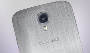 Galaxy S5 sẽ có 2 phiên bản vỏ kim loại và nhựa?