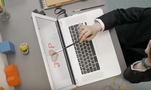 Làm thế nào chuyển đổi laptop thường thành laptop cảm ứng?