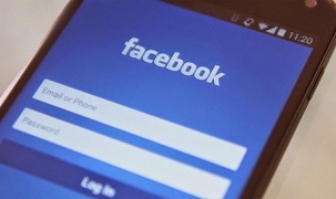 Facebooker Việt Nam cuống cuồng vì bị thay tên đổi họ