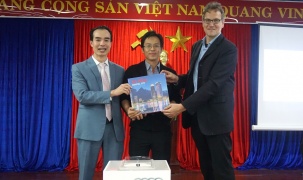 Audi Việt Nam tài trợ cuốn sách ảnh Danang Coastal City