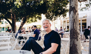 Để được ăn trưa với CEO Apple, bạn phải chi bao nhiêu?