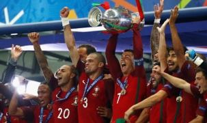 Trận chung kết Euro 2016: Pháp - Bồ Đào Nha: 0 - 1