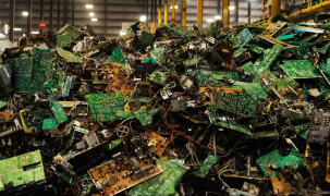 Tái chế rác thải điện tử sẽ giúp chúng ta giàu hơn