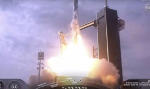 SpaceX công bố dự án mới đưa du khách vào không gian