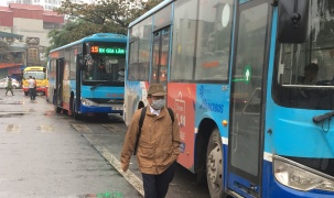 Hà Nội giảm tần suất hoạt động xe bus để phòng dịch