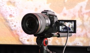 Canon phát hành phần mềm biến máy ảnh thành webcam