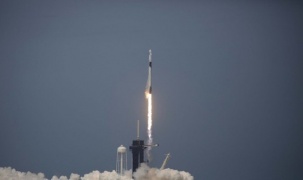 SpaceX đưa hai phi hành gia của NASA lên đến trạm vũ trụ quốc tế ISS 