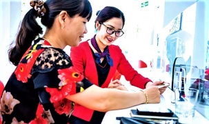 Viet Capital Bank thí điểm mở tài khoản ngân hàng online