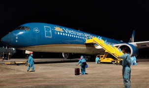 Hãng hàng không Vietnam Airlines đưa 276 công dân Việt Nam từ Mỹ trở về